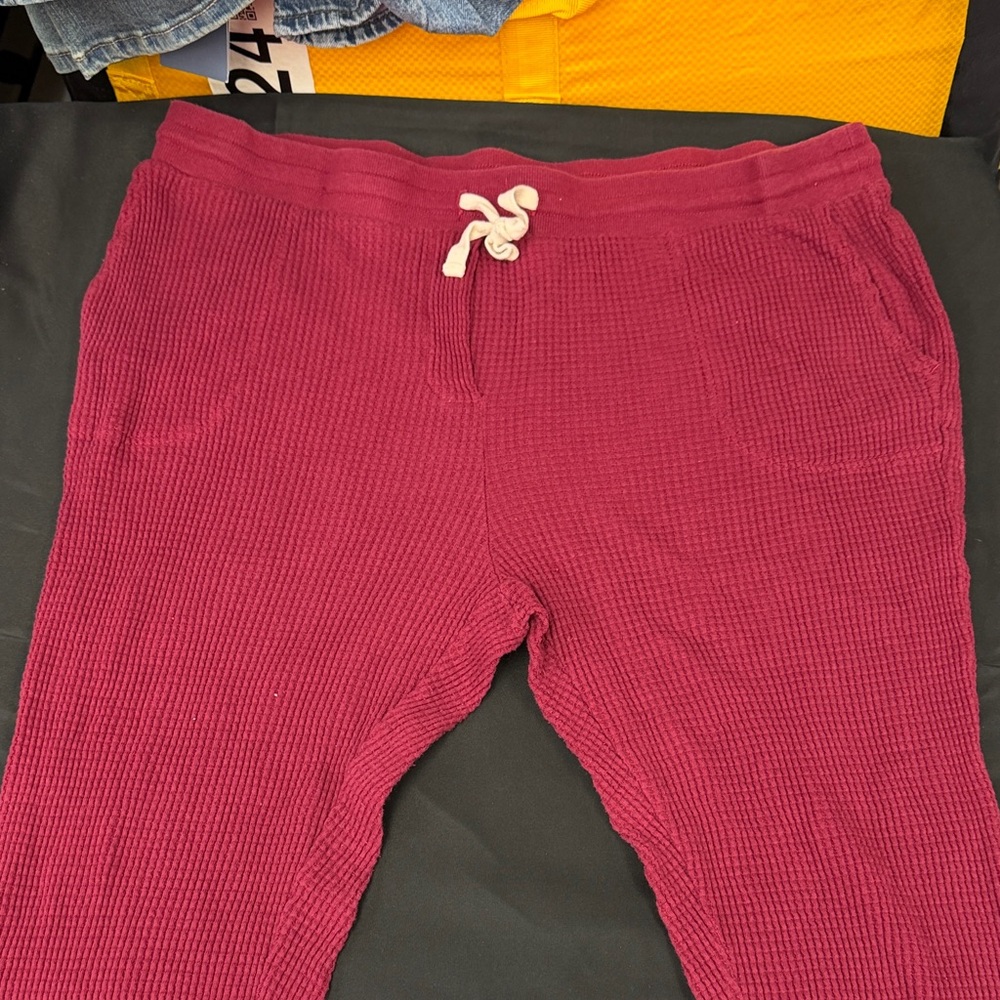 Universal Thread Goods Co. burgundy colored plus size XXL  Textured pajama Pants